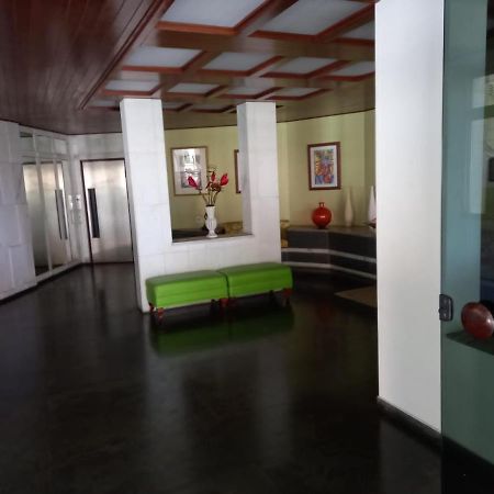 Apartamento - Caribe Brasileiro - Praia Do Forte - De Frente Para O Mar カボ・フリオ エクステリア 写真