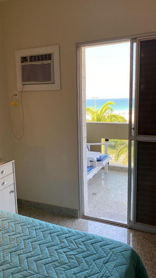 Apartamento - Caribe Brasileiro - Praia Do Forte - De Frente Para O Mar カボ・フリオ エクステリア 写真